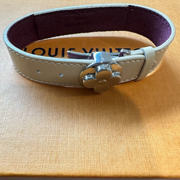 🔥🔥Louis Vuitton bracelet🔥🔥🔥 - Picture 4 of 15